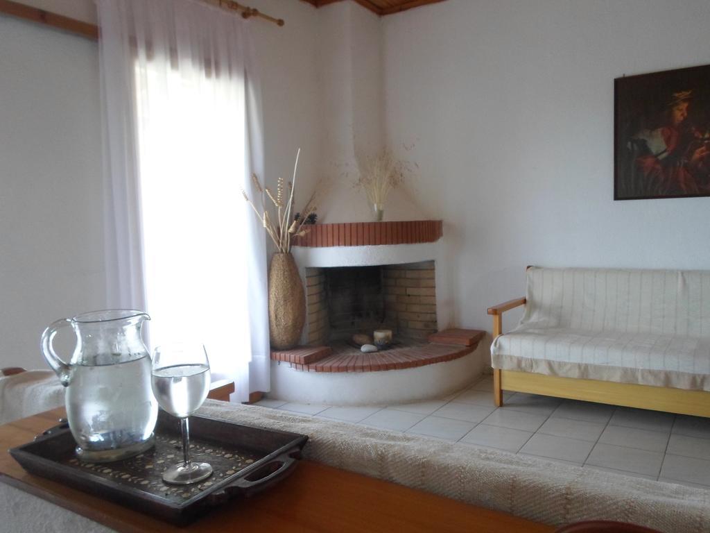Bozelia Apartments Toroni Habitación foto
