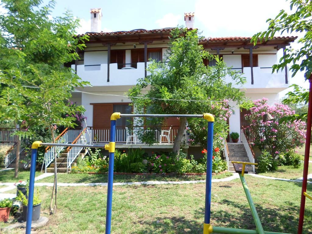 Bozelia Apartments Toroni Exterior foto