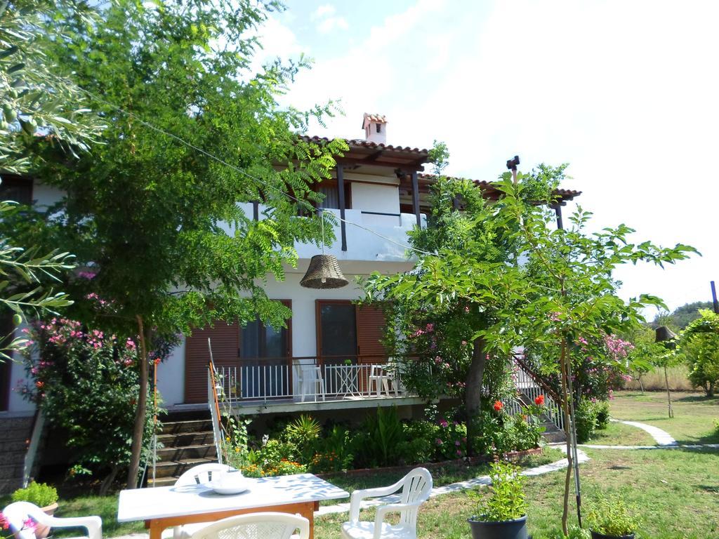 Bozelia Apartments Toroni Exterior foto