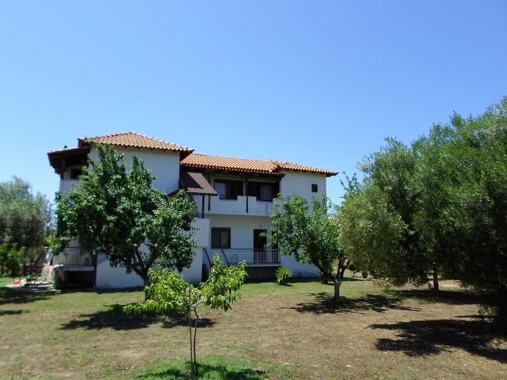 Bozelia Apartments Toroni Exterior foto